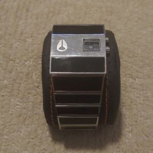 Nixon Rotolog watch